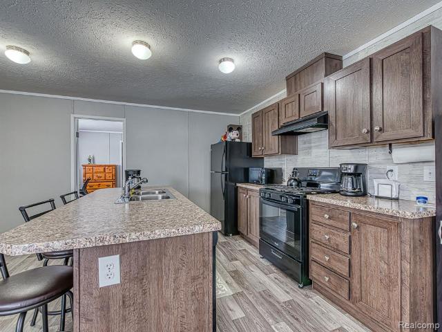 139 Menlo Park Dr