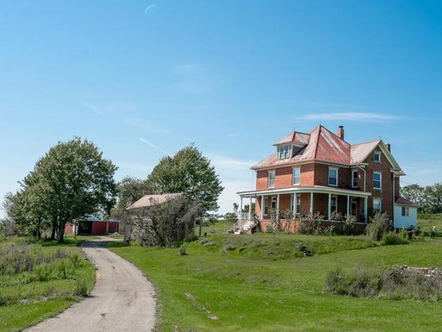 139 Menser Rd, Somerset, PA 15501
