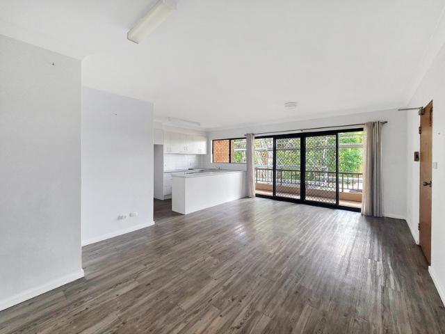 1/39 Short Street, Forster Central Forster Living with a Relaxed Lakeside Lifestyle