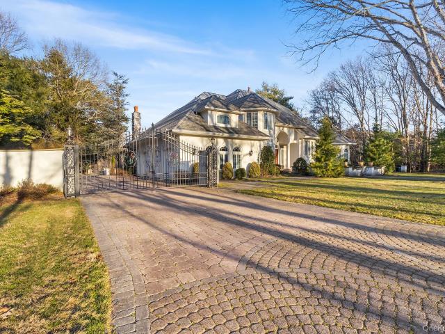 139 Private Rd, East Patchogue, NY 11772 | MLS #1015