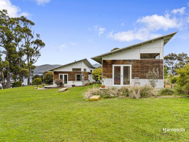 139 Wingara Road, HOWDEN, TAS 7054