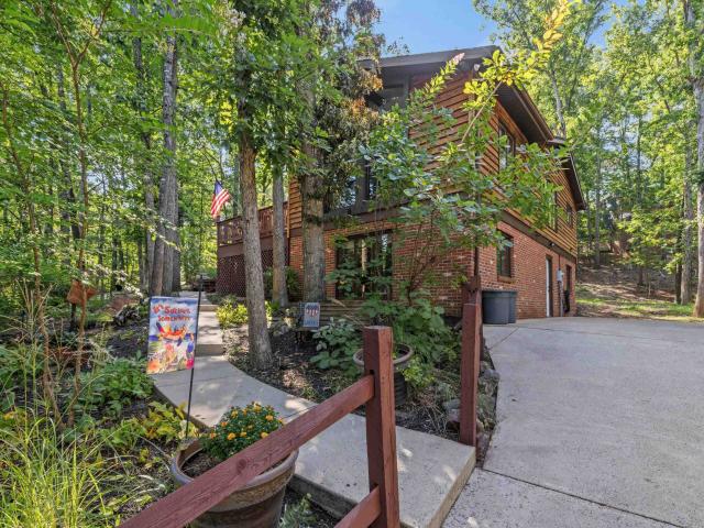 139 yancey ct
