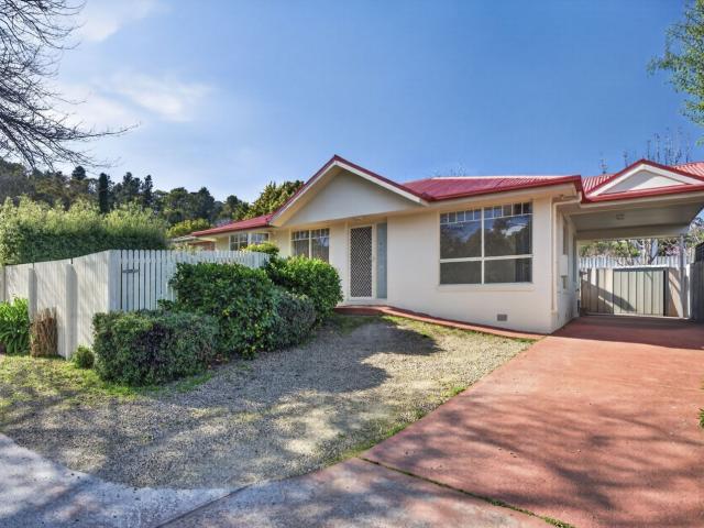 139a Gordons Hill Road, LINDISFARNE, TAS 7015