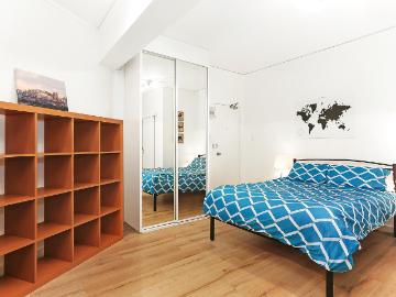 Studio to rent in Woollahra - Equipped kitchen