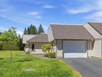 #17 460 Schley Pl, Qualicum Beach, BC, V9K 2M4 house for sal.