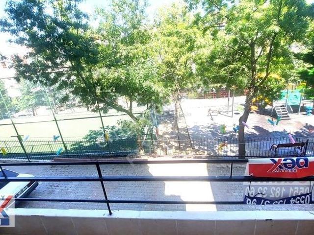 17.000 Tl Kiracılı Kartaltepe Cd Kat Konumunda Satılık 2+1