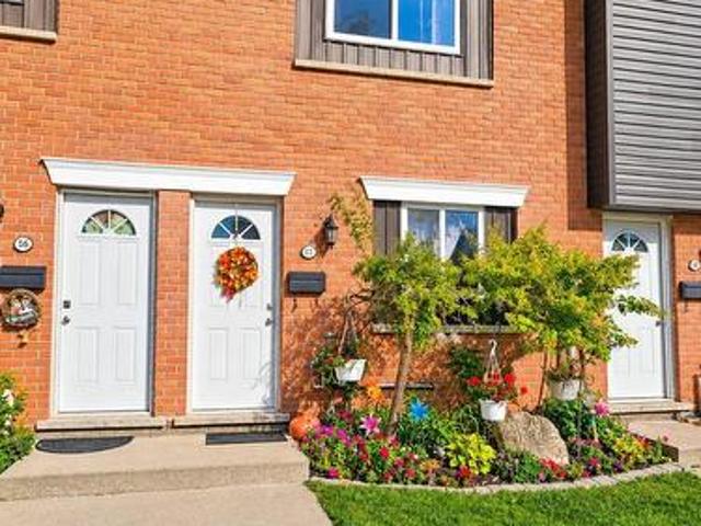17 133 Bay Street, Woodstock South, ON, N4S 8H7 townhouse for sale | Listing ID X14031 | Royal LePage