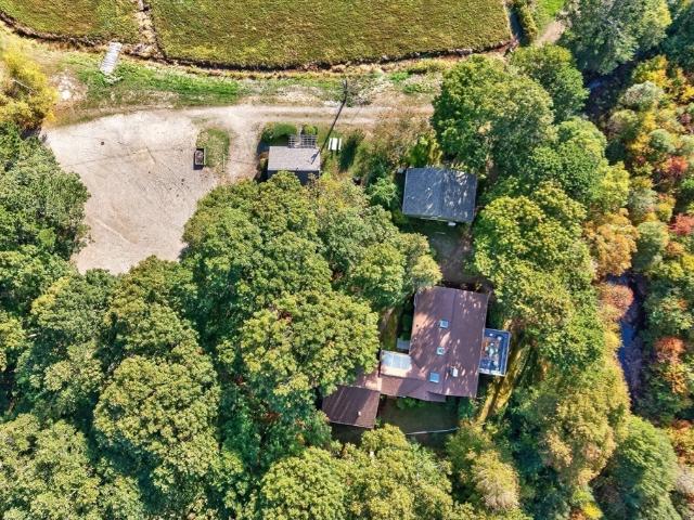 17,17A, 17B Cranberry Ln # 17,17A, 17B