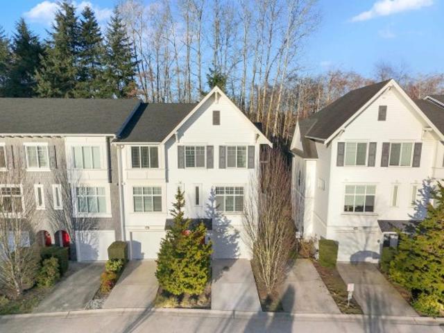 17 1868 Avenue, Surrey, BC, V4N 6P3 townhouse for sale | Listing ID R3177 | Royal LePage