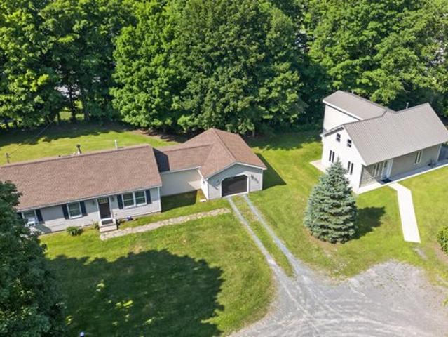 17 19 Teal Rd, Averill Park, NY 12018