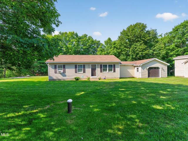 17 19 Teal Road