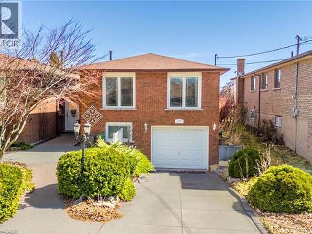 17 Taymall Street, Hamilton, ON, L8W 1Z7 house for sale | Listing ID 40865 | Royal LePage
