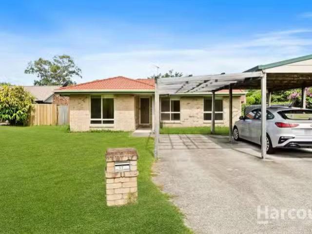 17 Tregana Circuit, EDENS LANDING, QLD 4207 House for Rent