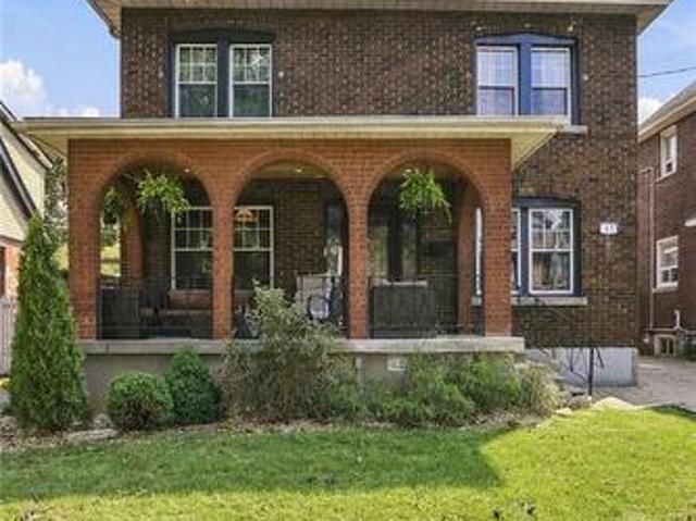 17 Tuxedo Avenue S, Hamilton, ON, L8K 2R7 house for sale | Listing ID 40865 | Royal LePage