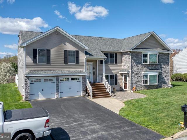 17 Vickilee Drive