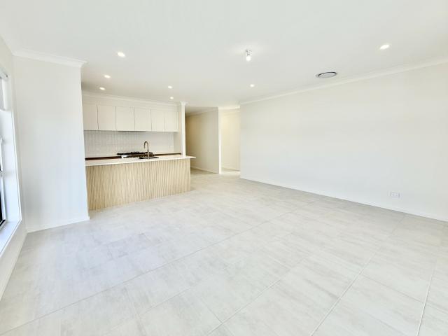 17 Viewmont Way, Old Bar NSW