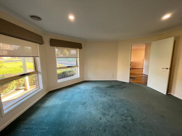 17 Villawood Court, HIGHTON, VIC, 3216