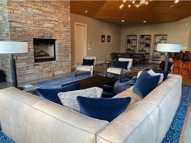 17 W Augusta Court, Rogers, US, AR