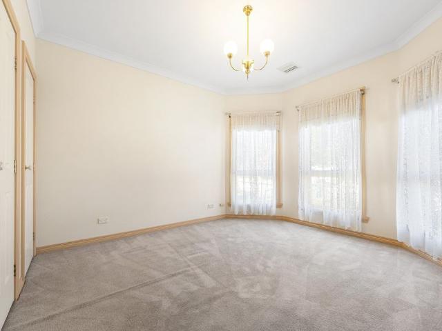 1/7 Washington Street, Essendon VIC 3040