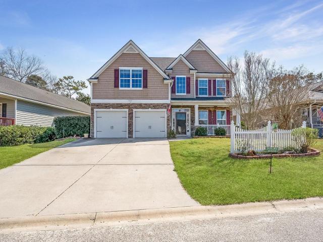 17 White Pond Boulevard