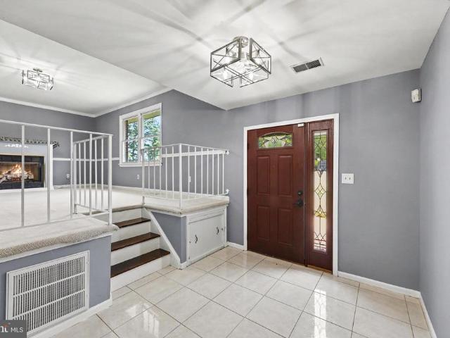 17 Willow Lane
