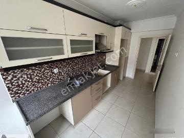 17 Yelül Mah. 3+1 Köşe Başı 120 M2 Ara Kat Kiralık Daire