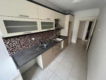 17 Yelül Mah. 3+1 Köşe Başı 120 M2 Ara Kat Kiralık Daire