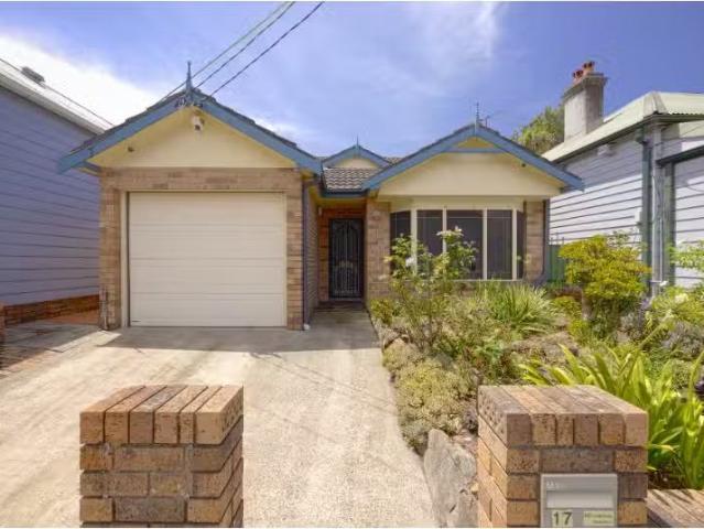 17 Yelverton Street, Sydenham House for rent Listed by Isabel.