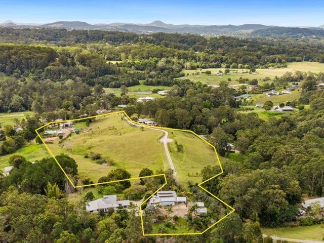 17 Acres of Hinterland Lifestyle, Space & Opportunity