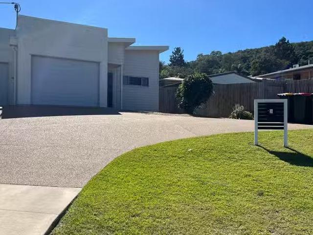 1/7 Adelaide Park Road, YEPPOON, QLD 4703 Townhouse for Rent