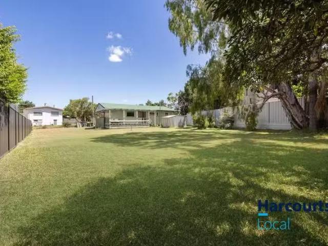 17 Alicia Street, NUNDAH, QLD 4012 House for Rent