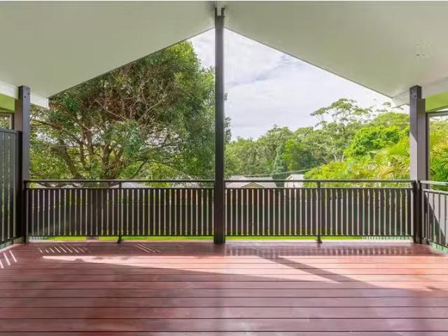 17 Amaroo Parade, Port Macquarie House for rent Listed by Yol.
