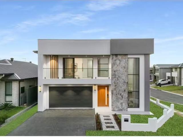 17 Ashbrook Drive, Catherine Field House for rent Listed by D.