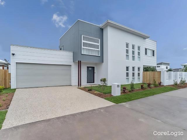 17 Beacon Lane, Hope Island