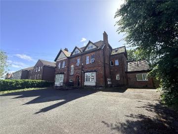 17 bedroom apartment for sale