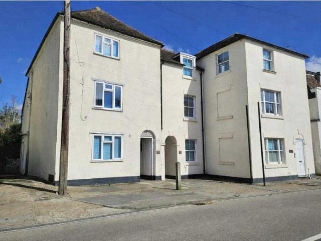 17 bedroom detached house for sale