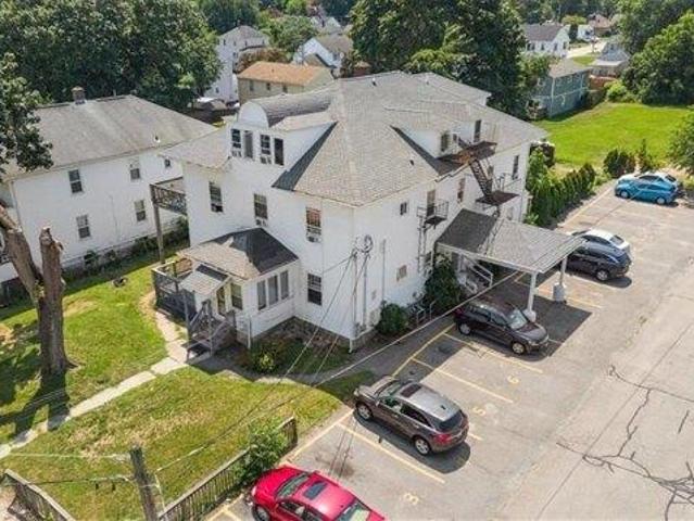 17 bedroom, West Warwick RI 02893 105710471