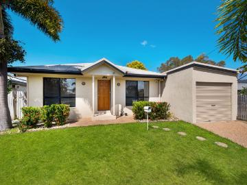 17 Bellamy Street, Rasmussen, QLD 4815 House for Rent Ray White Townsville