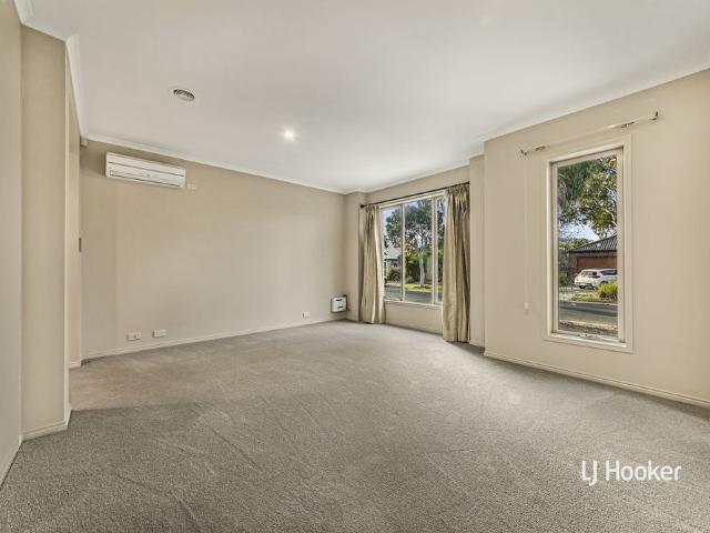 17 Bergamot Drive, Point Cook VIC, Belconnen