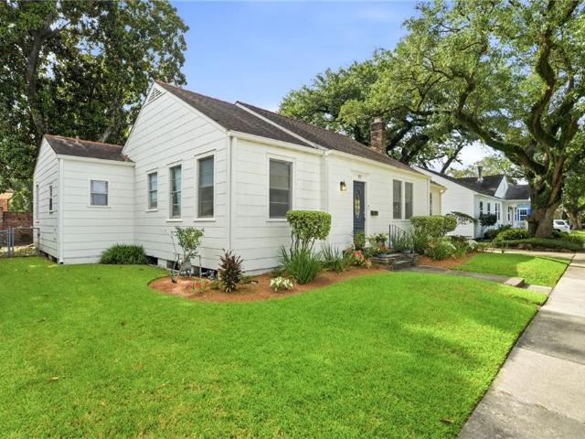 17 Beverly Garden Drive