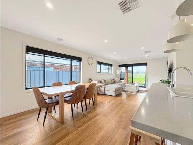 17 Bottlebrush Avenue, Wangaratta