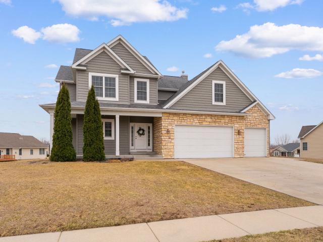 17 Blackstone Circle