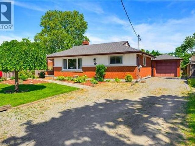17 Broadmore Avenue, St. Catharines, ON, L2M 6A4 house for sale | Listing ID 40860 | Royal LePage