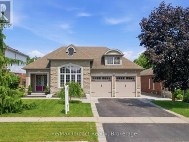 17 Bradshaw Street, Clarington Bowmanville, ON, L1C 2H4 house for sale | Listing ID E13769 | Royal LePage