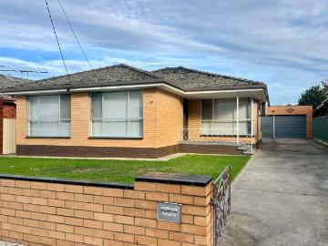 17 Bruce Street, Bell Park, VIC 3215