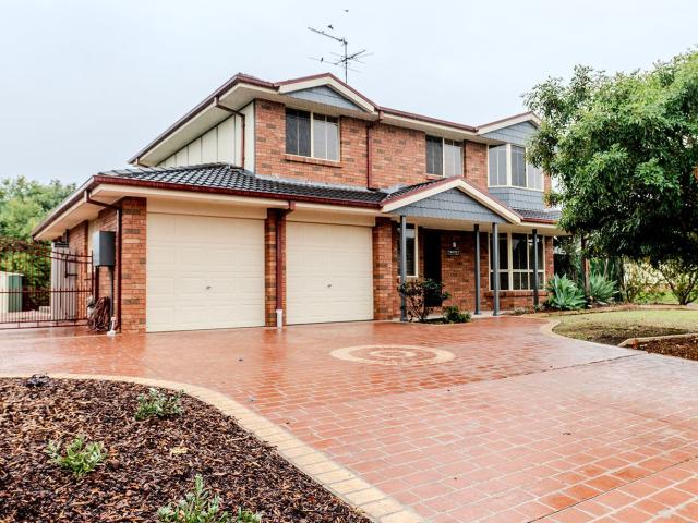 17 Burra Close Glenmore Park