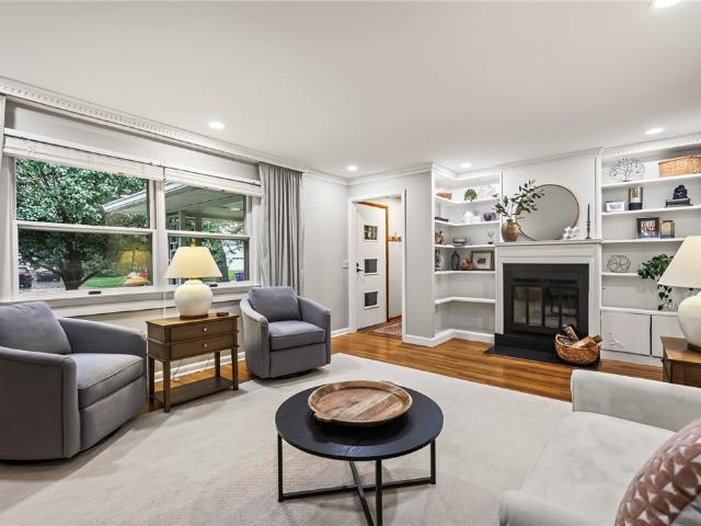 17 Carolin Drive