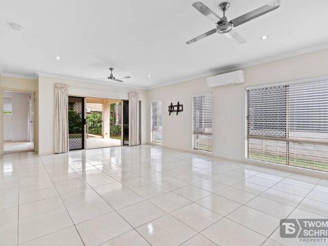 17 Catamaran Circuit, Trinity Beach