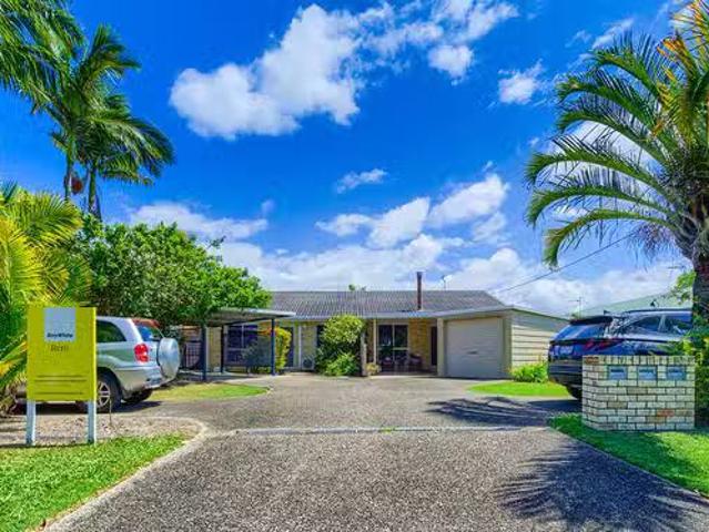 1/7 comebar Street, Pacific Paradise, QLD 4564