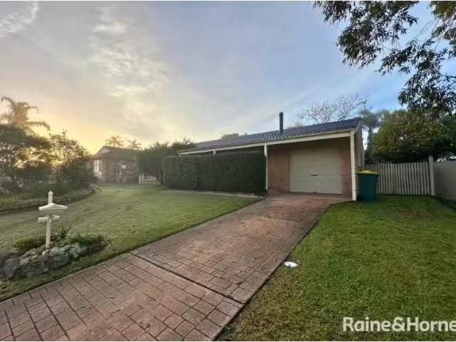 17 Cotton Palm Drive, NORTH NOWRA House for rent Listed by Br.
